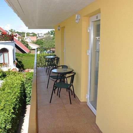 Justinos Vila Palanga Bilik gambar